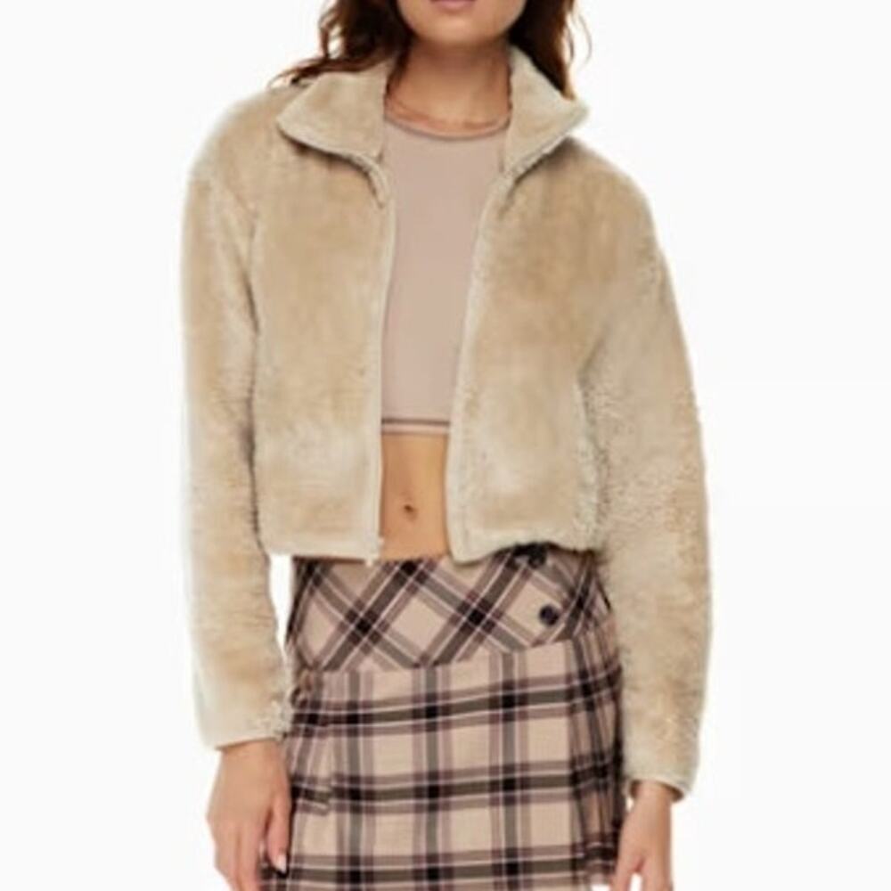 Sunday Best Aritzia Light Brown Mock Neck Fuzzy Up Teddy Fleece Jacket Size S